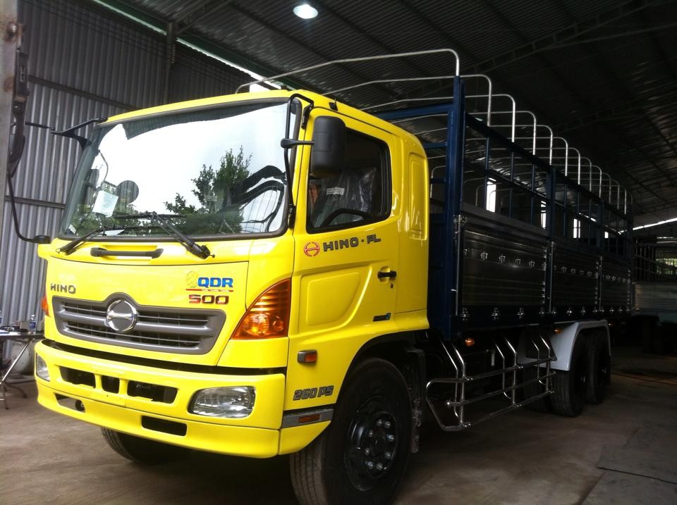 hino 3 chân FL 15 tan FL8JTSL thùng dài 9,2 m