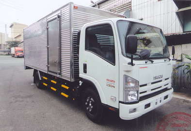 Xe tải isuzu thùng kín 4 tấn