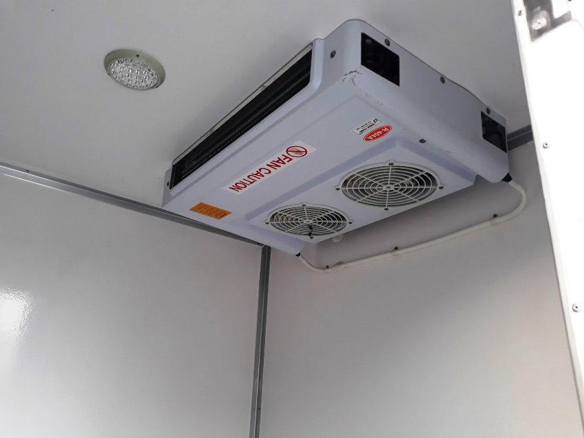 xe-tai-hyundai-thung-dong-lanh-n250sl-2-tan