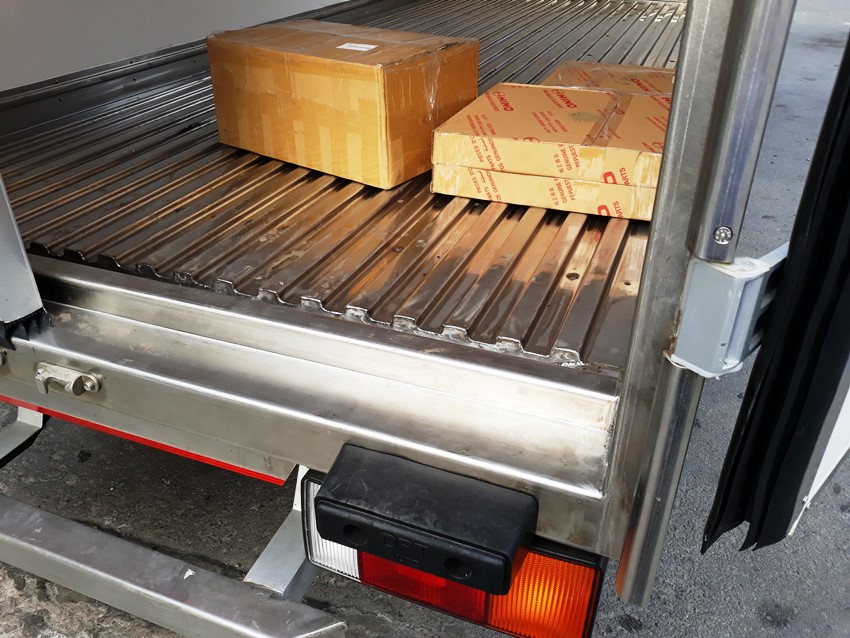 xe-tai-hyundai-thung-dong-lanh-n250sl-2-tan