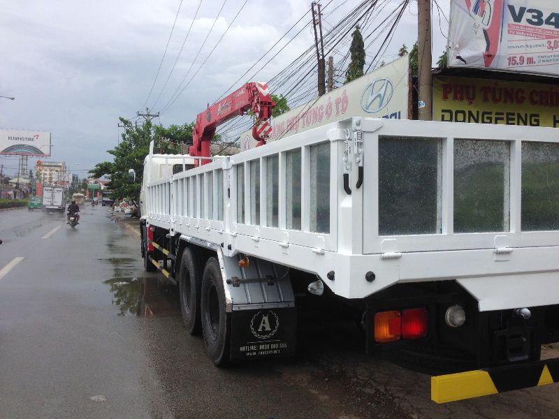 xe-tai-hino-gan-cau-2 xe tai hino gan cau unic