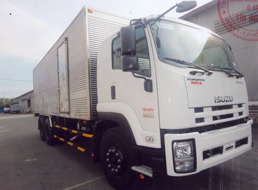 xe tải isuzu thùng kín 15 tấn